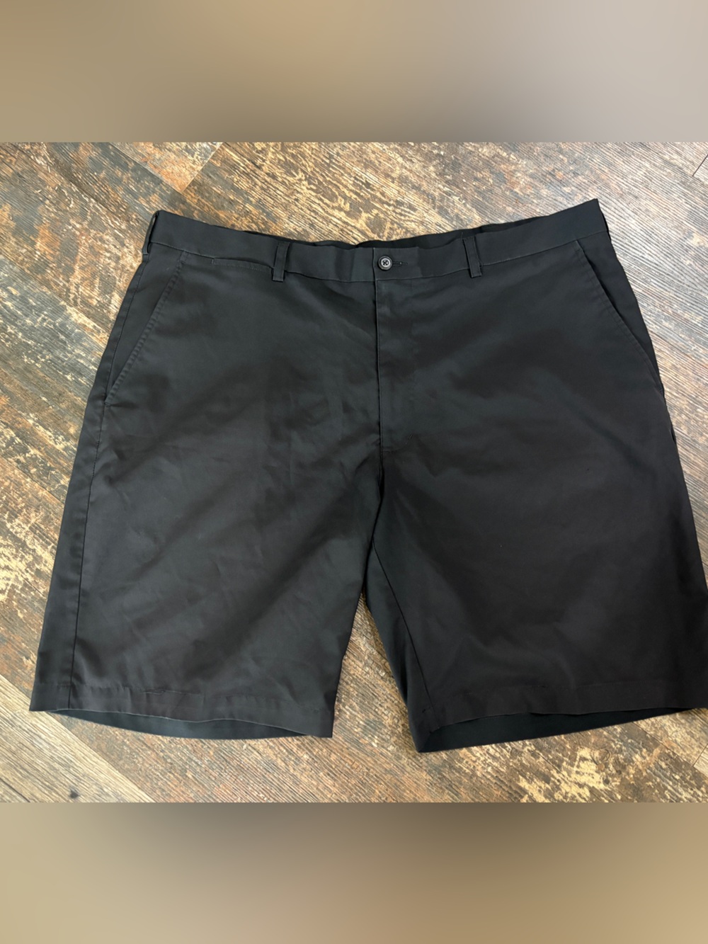PGA Tour Men's Black Performance Golf Shorts